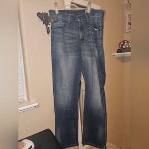Wrangler Men Slim Straight Jeans. Size 32x30.